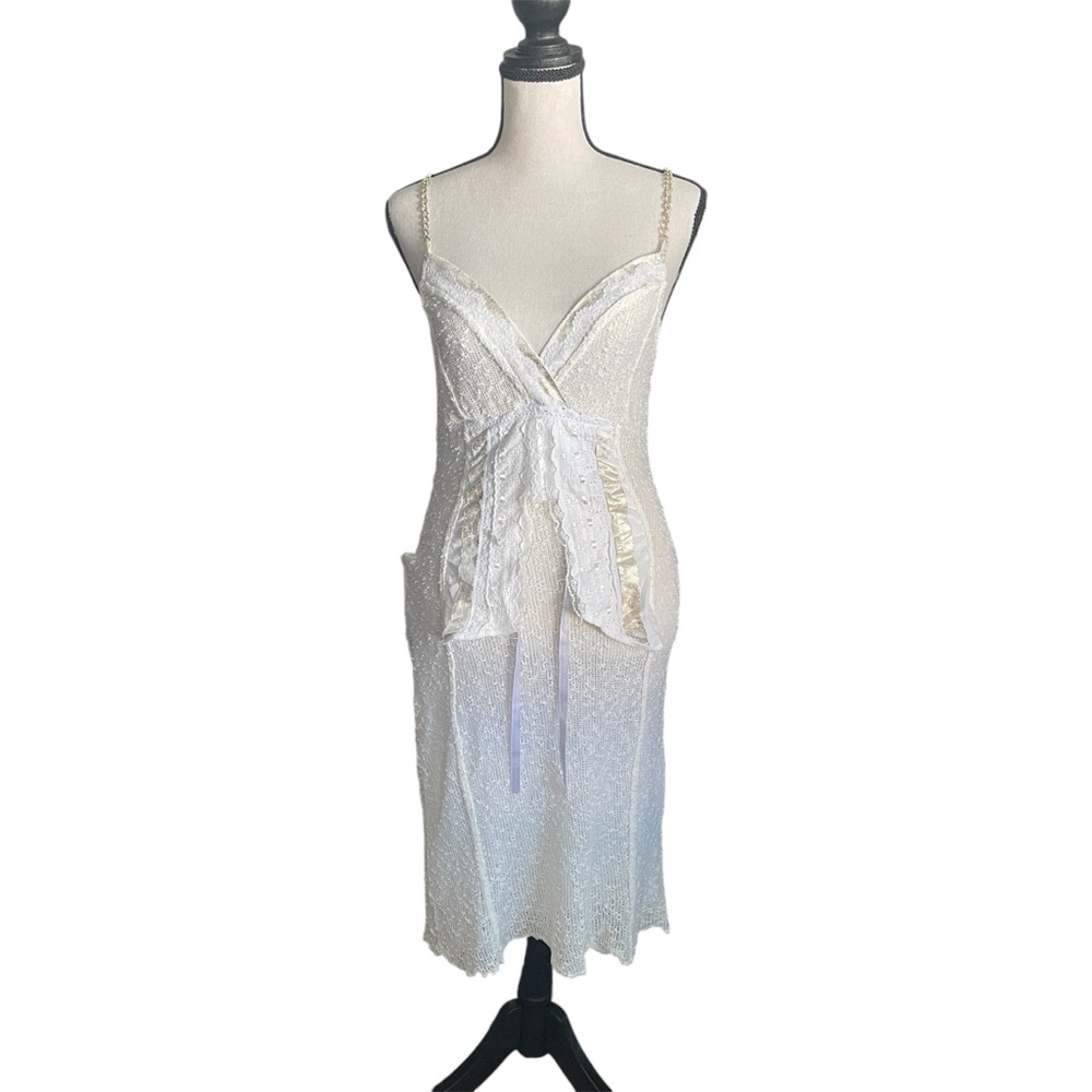 Zone Bleue White Knit Corset Bust Style Midi Dress